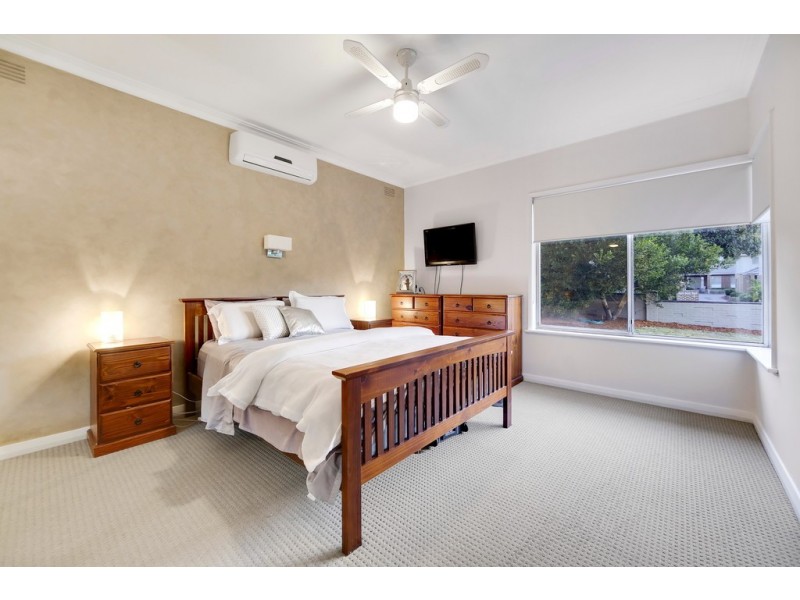 43 Kenilworth Avenue, Frankston VIC 3199