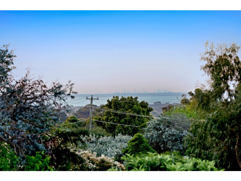 43 Kenilworth Avenue, Frankston VIC 3199