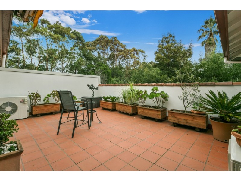 8/32-34 Pine Hill Drive, Frankston VIC 3199