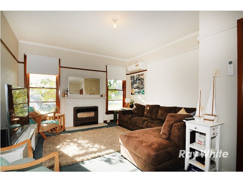 5 Eton Court, Frankston VIC 3199