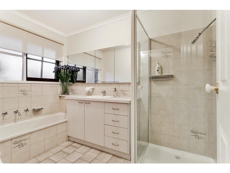 4 Romme Close, Frankston VIC 3199