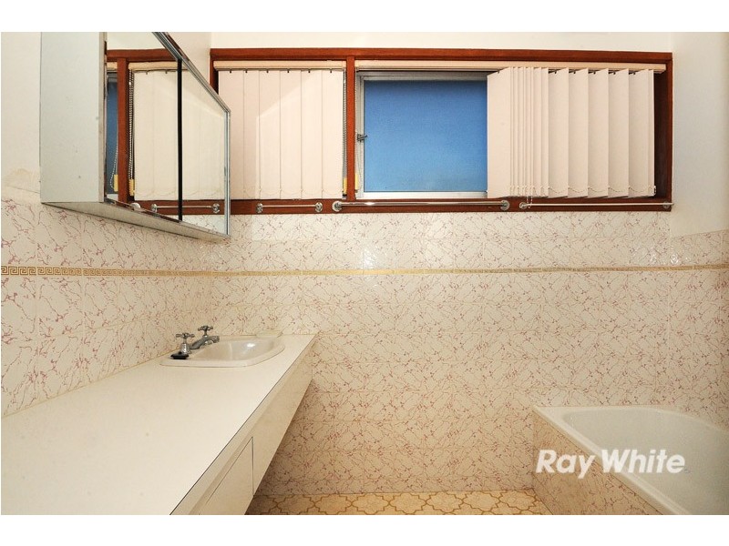 35 Wangarra Road, Frankston VIC 3199