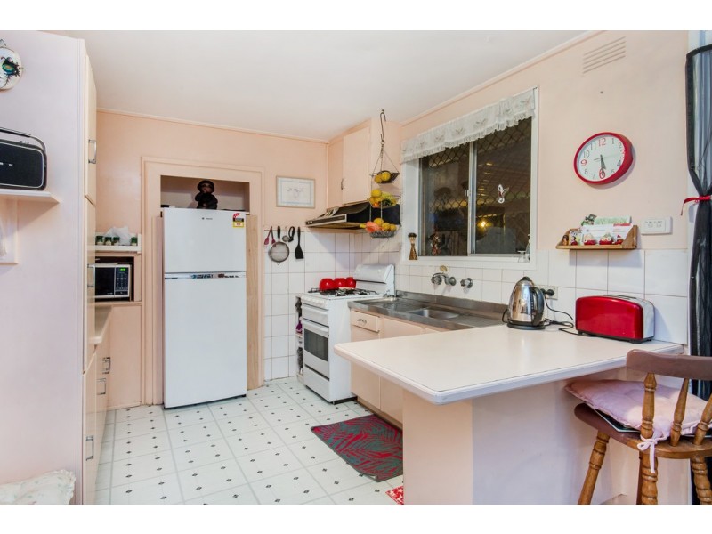 27 Berberis Crescent, Frankston VIC 3199