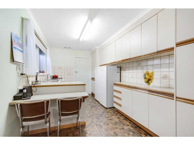 16 Murawa Street, Frankston VIC 3199