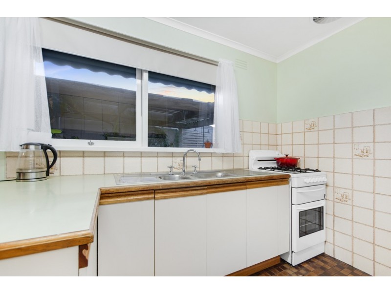 16 Murawa Street, Frankston VIC 3199