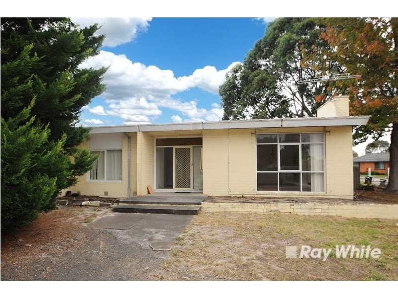 1 Bogong Court, Frankston VIC 3199