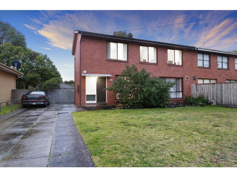 61 Rosemary Crescent, Frankston North VIC 3200