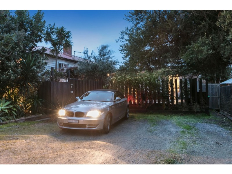 7 Orrong Avenue, Frankston VIC 3199