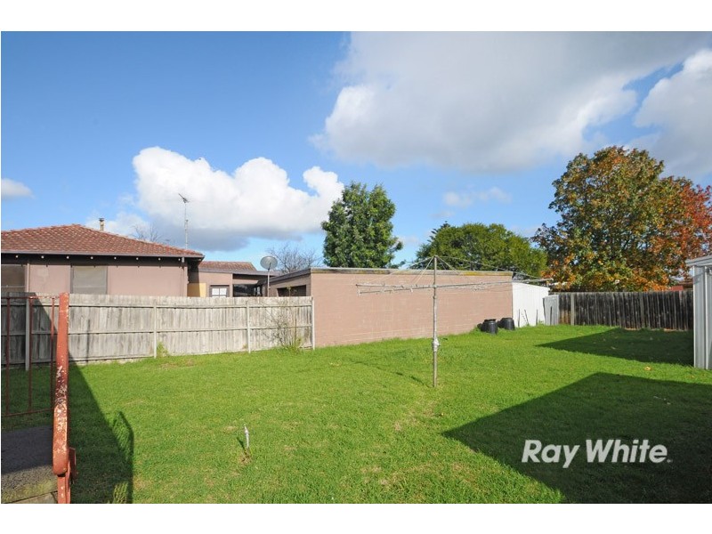 52 Nodding Avenue, Frankston North VIC 3200