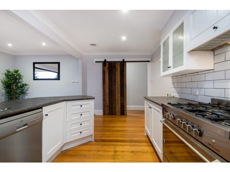 4 Regent Court, Frankston VIC 3199