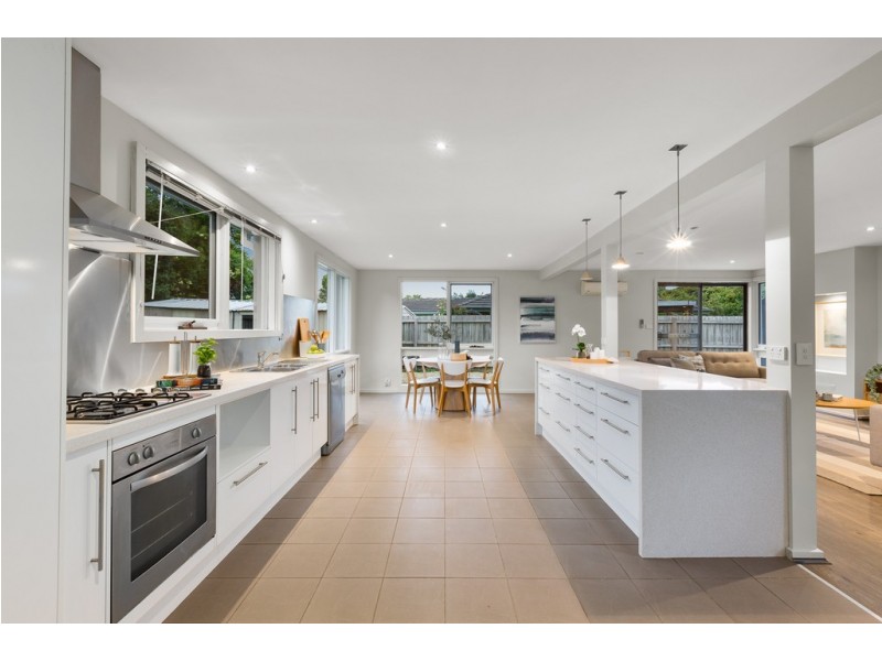 40 Lipton Drive, Frankston VIC 3199