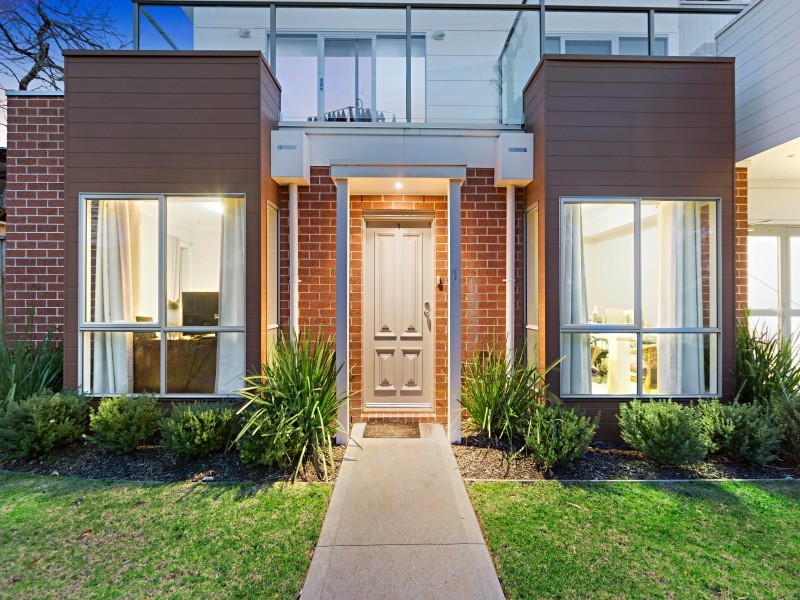 1/34 Birdwood Street, Frankston VIC 3199