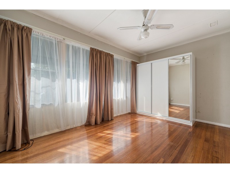 8 Longleaf Street, Frankston North VIC 3200