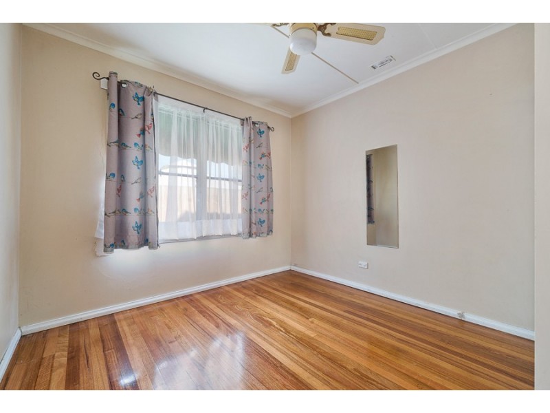 8 Longleaf Street, Frankston North VIC 3200