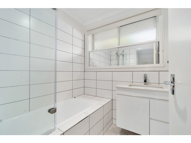 10 Inglenook Crescent, Frankston VIC 3199