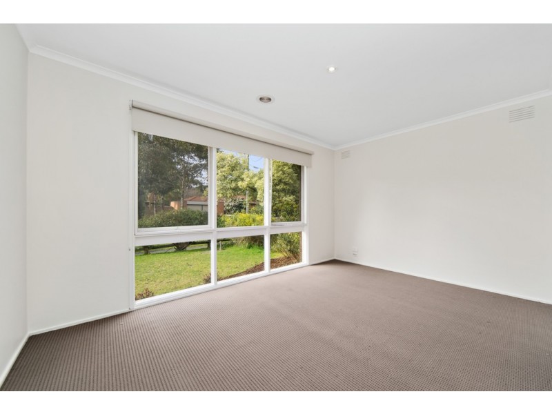 10 Inglenook Crescent, Frankston VIC 3199