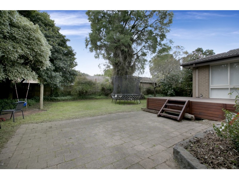 10 Inglenook Crescent, Frankston VIC 3199