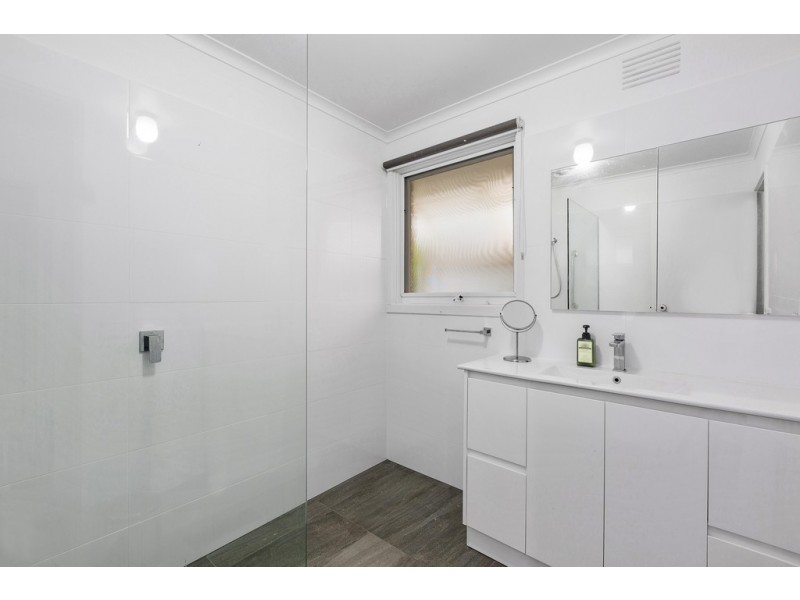 14 Lerwick Court, Frankston VIC 3199