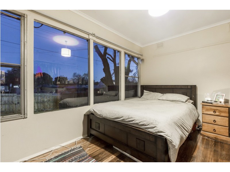 7 Candlebark Crescent, Frankston North VIC 3200