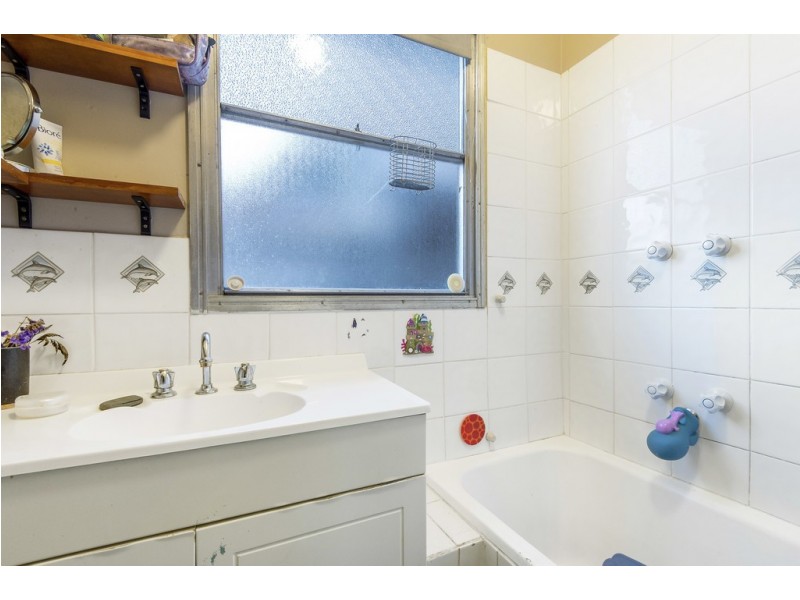 7 Candlebark Crescent, Frankston North VIC 3200