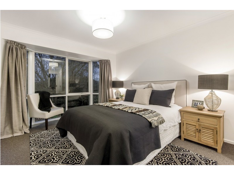 25 Summerhill Crescent, Mount Eliza VIC 3930