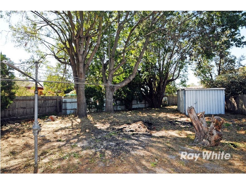 1 Monterey Boulevard, Frankston North VIC 3200