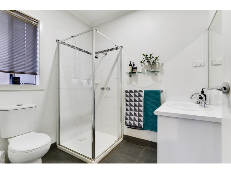 10/105 McMahons Road, Frankston VIC 3199