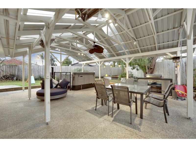 22 Sitella Court, Carrum Downs VIC 3201