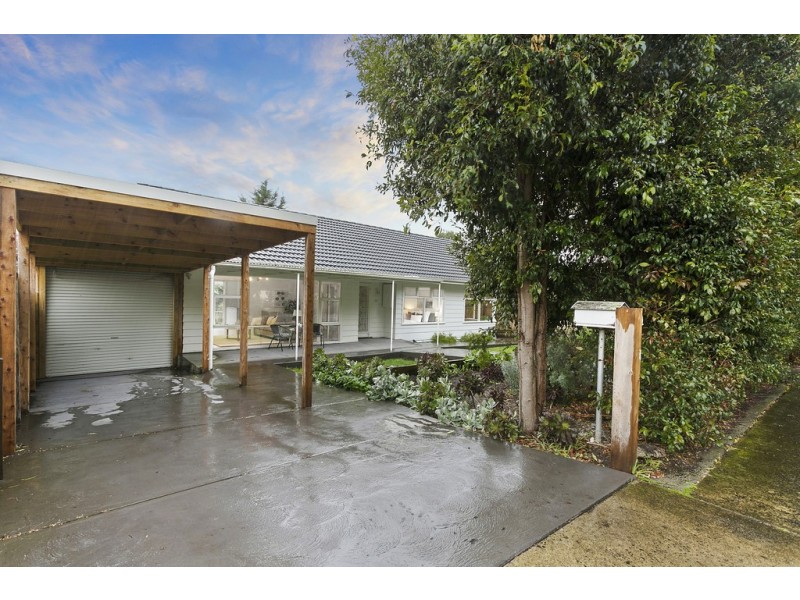 49 Fleetwood Crescent, Frankston South VIC 3199