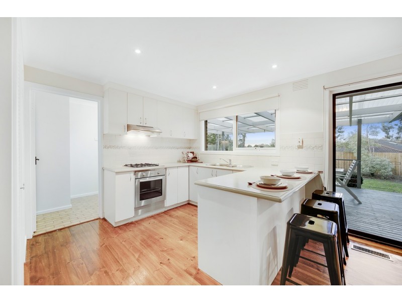 10 Chamouni Court, Frankston VIC 3199