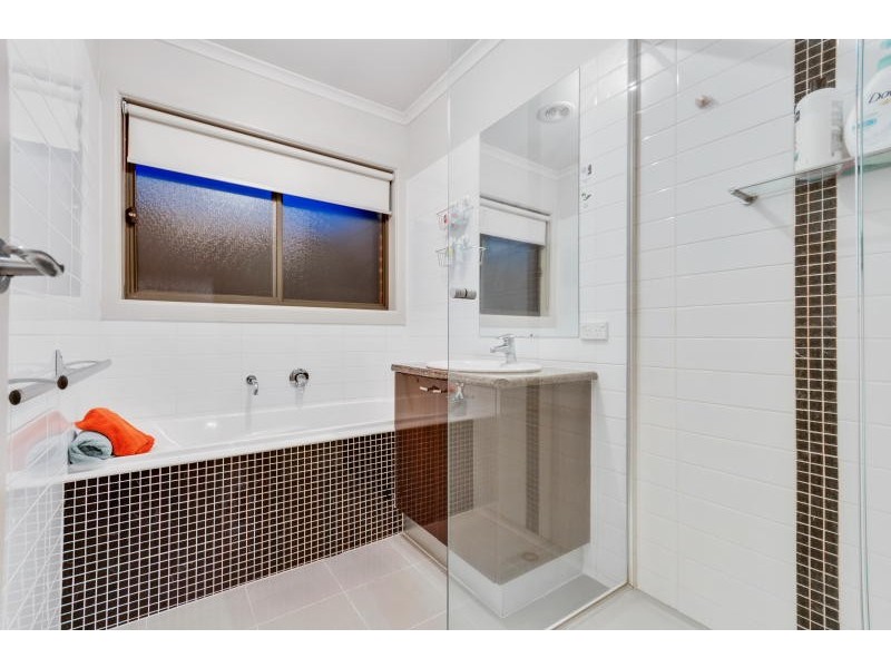 10a Summit Road, Frankston VIC 3199