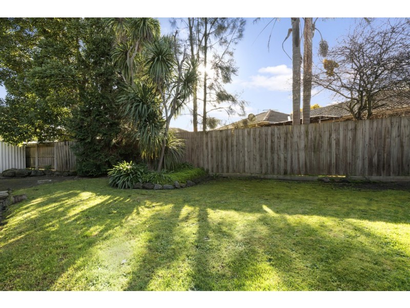 6 Lomar Court, Frankston VIC 3199