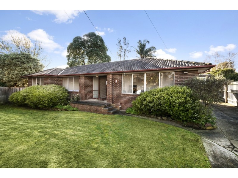 6 Lomar Court, Frankston VIC 3199