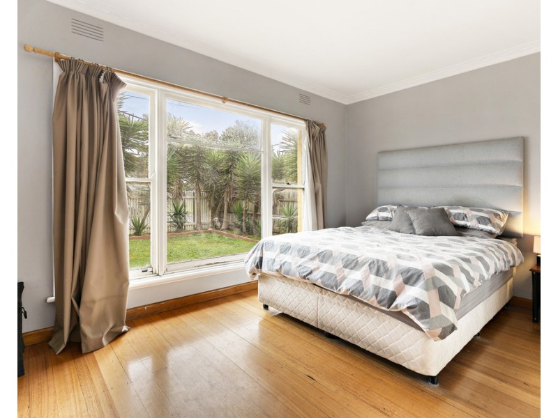 45 Galway Street, Seaford VIC 3198