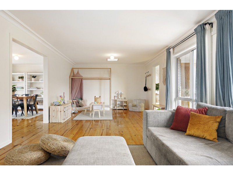 5 Corowa Place, Frankston VIC 3199