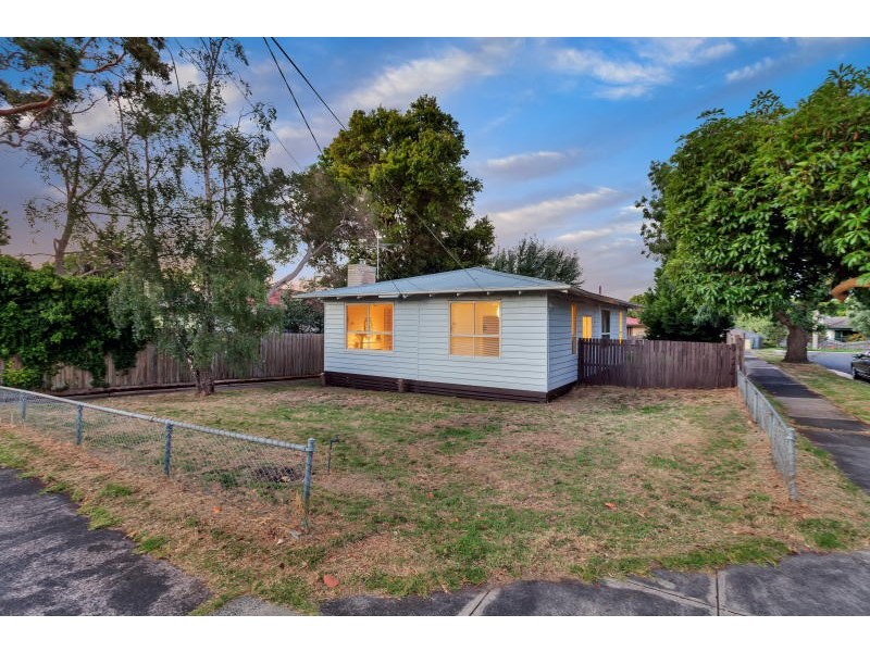 45 Frome Avenue, Frankston VIC 3199