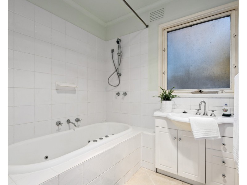 6 Durley Close, Frankston VIC 3199