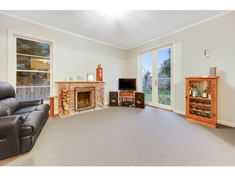 1 Eton Court, Frankston VIC 3199