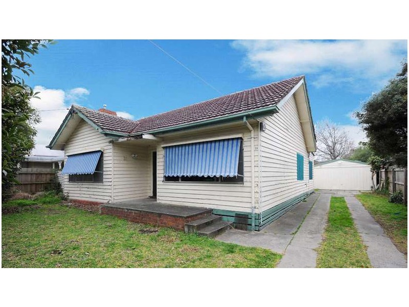 24 Leonard Street, Frankston VIC 3199