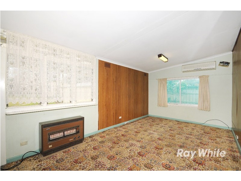 24 Leonard Street, Frankston VIC 3199