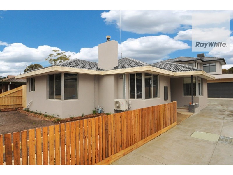 7 Binding Avenue, Cranbourne VIC 3977