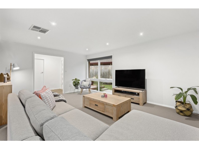 4 Taverner Square, Frankston VIC 3199