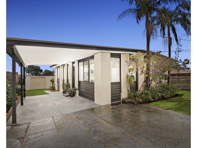 13 Whitewood Street, Frankston North VIC 3200