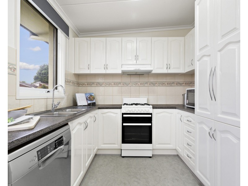 13 Whitewood Street, Frankston North VIC 3200