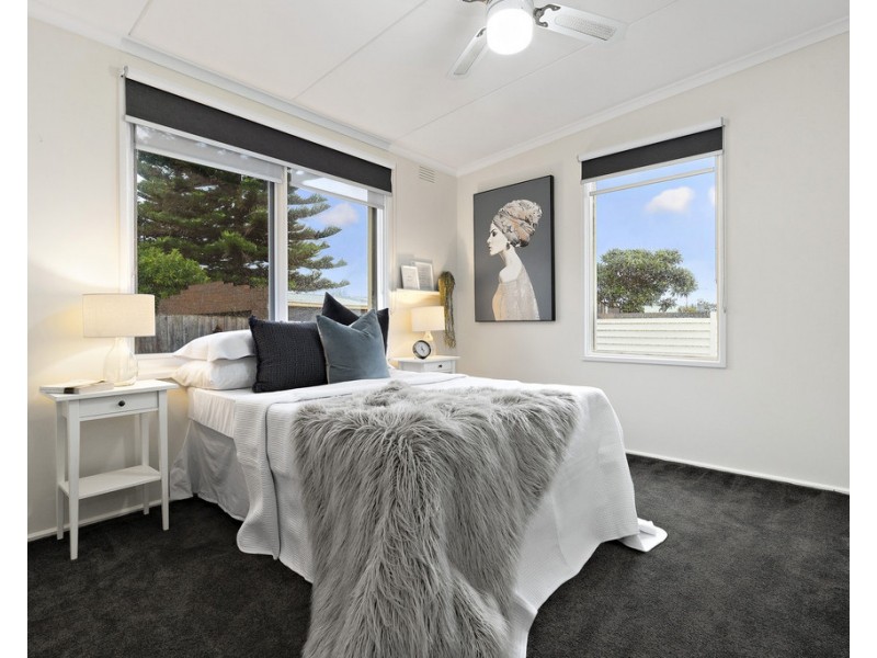 13 Whitewood Street, Frankston North VIC 3200