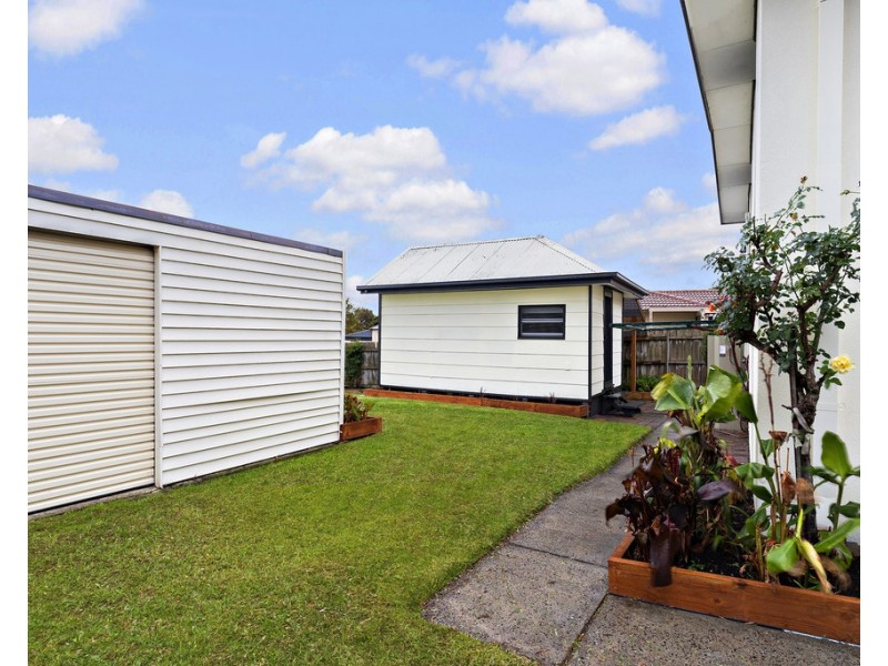 13 Whitewood Street, Frankston North VIC 3200