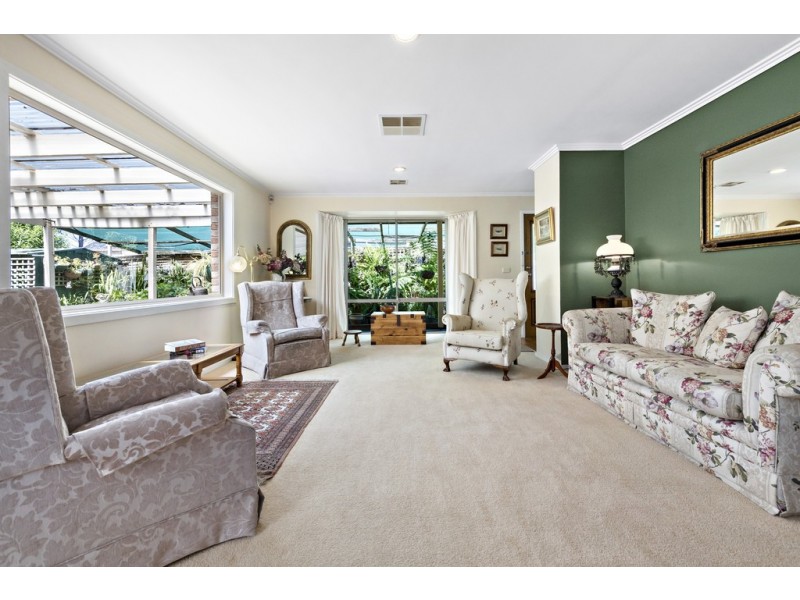 51 Aquarius Drive, Frankston VIC 3199