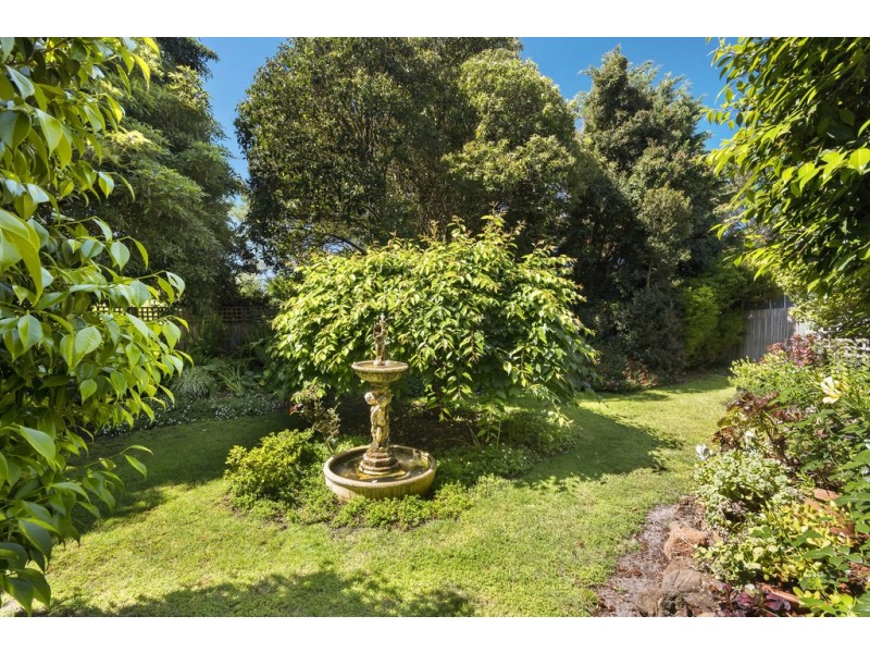 51 Aquarius Drive, Frankston VIC 3199