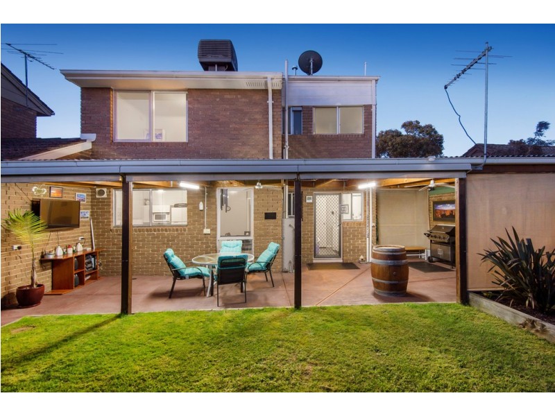 2/190 Karingal Drive, Frankston VIC 3199