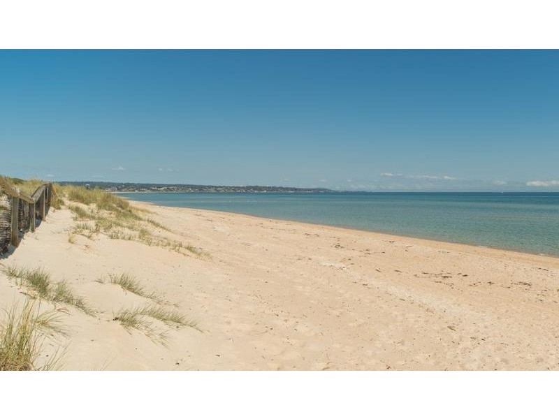 251 Nepean Highway, Seaford VIC 3198